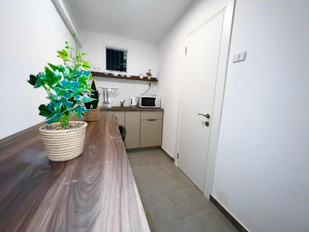 Aspentlv - Hacarmel Market Apartments & Studios Tel Aviv Bagian luar foto