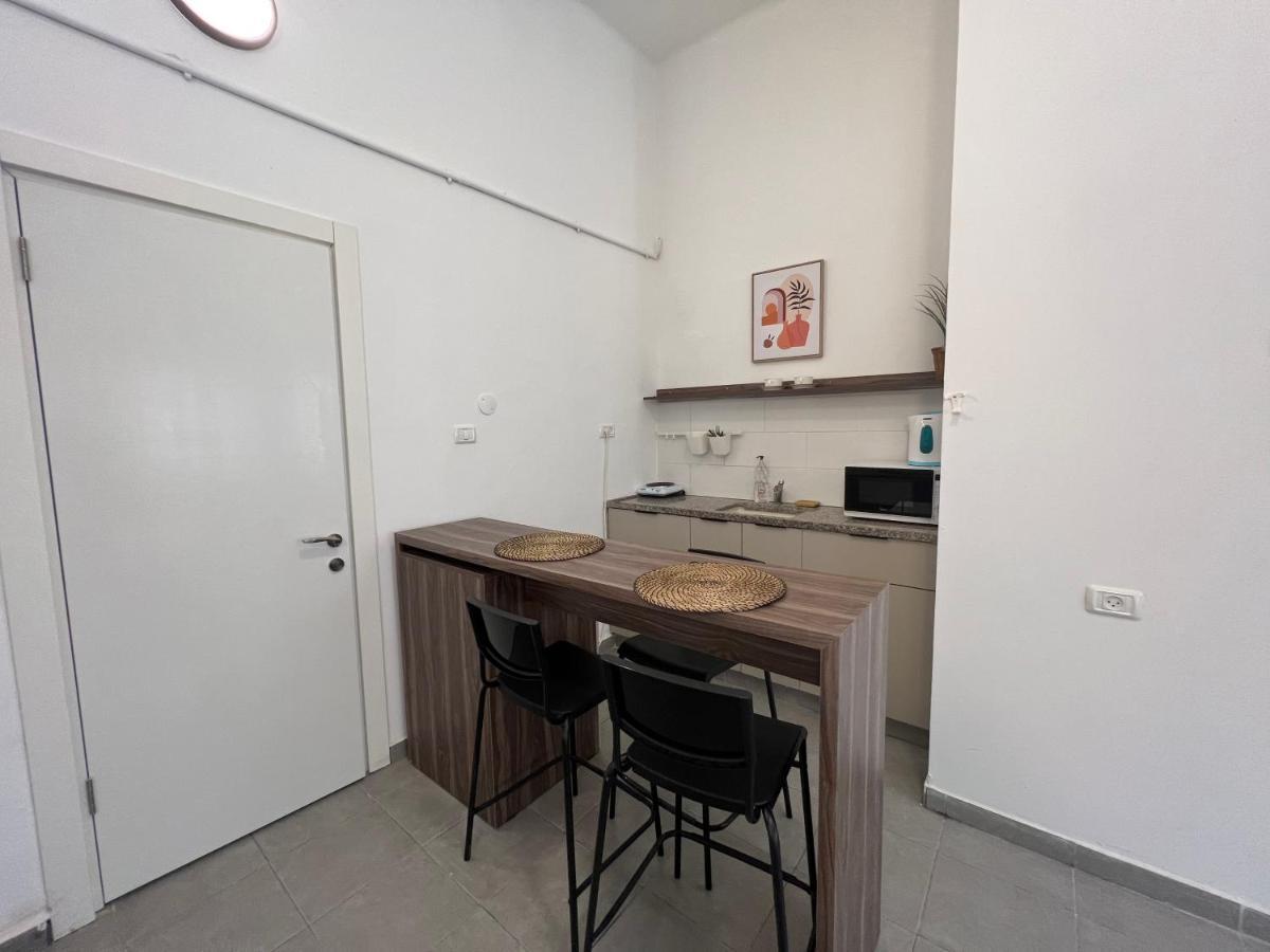 Aspentlv - Hacarmel Market Apartments & Studios Tel Aviv Bagian luar foto